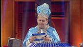 Domenica sceglie il principe azzurro