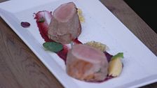 Filetto di maiale sottovuoto con erbe aromatiche