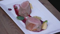 Filetto di maiale sottovuoto con erbe aromatiche