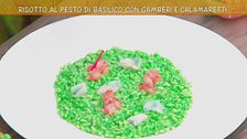 Risotto al pesto di rucola con gamberi e calamaretti