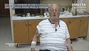 "Mi ha picchiato e rubato la pensione"