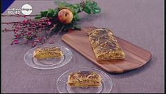 Strudel con pesche noci