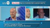 Le lacrime di Bettarini per il figlio