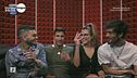 GF16: Docce sexy, confessioni e coming out