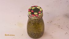 Fatto in casa: olio all'origano