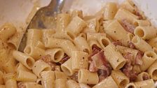 Mezze maniche alla carbonara