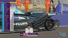 Paffett subito fuori