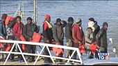 Migranti da accogliere accordo nella notte