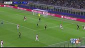 Il Napoli batte i campioni