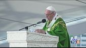 Il Papa rientra in Italia