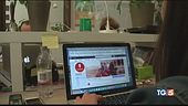 Perde il posto per eccesso di social