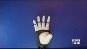 Un'incredibile mano robotica