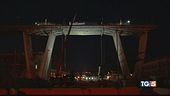 Ponte Morandi, stanotte a terra primo troncone
