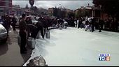 Sardegna: latte in strada per protesta
