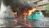 Coprifuoco a Santiago, carri armati in piazza