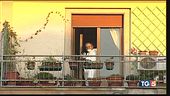 Sgozzato in un sacco e chiuso nel balcone