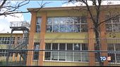 Chiuse due scuole "qui non si respira"