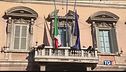 Scontro su manovra "Governo di incapaci"