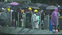 Hong Kong, anche frecce e catapulte