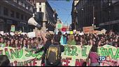 In piazza per la Terra "Non c'è un pianeta B"