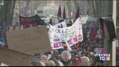 La Francia in piazza Black bloc e scontri