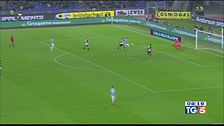 Lazio travolgente, la Juve si ferma