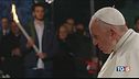 Francesco:" Vedere le tante croci del mondo"