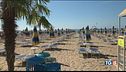 Baby gang in azione, terrore in spiaggia