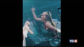 Jennifer Lopez festeggia 50 anni