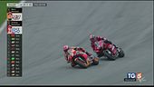 Dovi sorprendente all'ultima curva