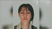 Donna uccisa, caccia ai banditi