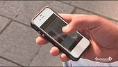 Virus finito in migliaia di telefonini: è polemica