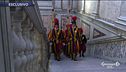 Tra gli "angeli custodi" del Papa