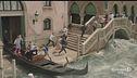 Spiderman travolge Venezia