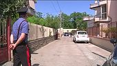 Si lancia nel vuoto con la figlia
