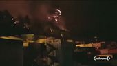 Fiamme a Sarno, notte di paura