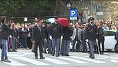 L'ultimo omaggio ai due poliziotti