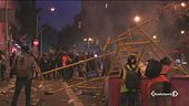Barcellona, la notte della rabbia