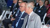 Carlo beffato da un falsario