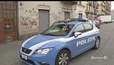 Ucciso e abbandonato in un sacco sul balcone