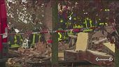Esplode il casale, morti 3 pompieri