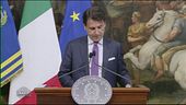 Conte minaccia le dimissioni