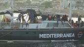 Le Ong sfidano Salvini