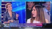 Giovani ricchi che ostentano la bella vita