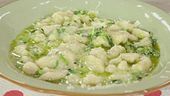 Gnocchi acqua e farina al vezzena