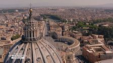 In cima alla cupola di San Pietro