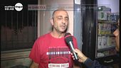 Bimbo lanciato da una scarpata