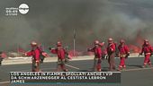 Incendi a Los Angeles: sfollati anche i vip