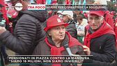 Pensionati in piazza