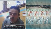 In diretta al mare in box di plexiglass?